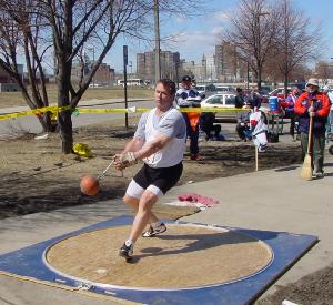 tn_heavyweightthrows1.jpg 23.2K